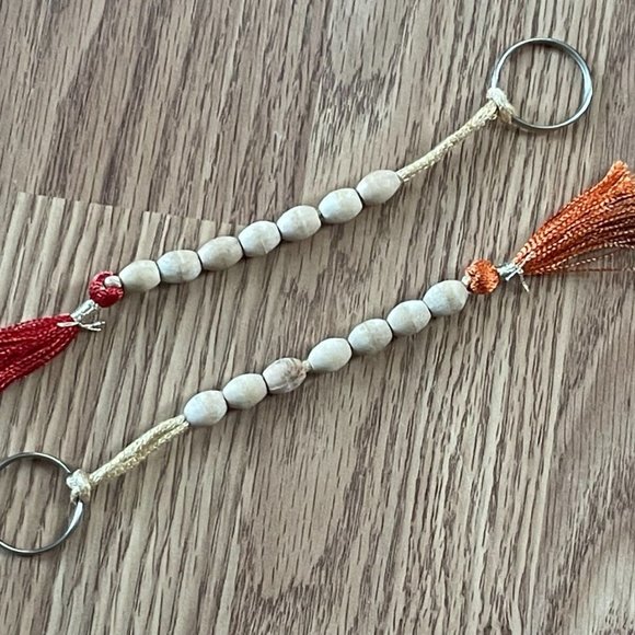 Real Wood Bead Key Chain Handmade Keys Holder Key Ring Set of 2 - Picture 6 of 6